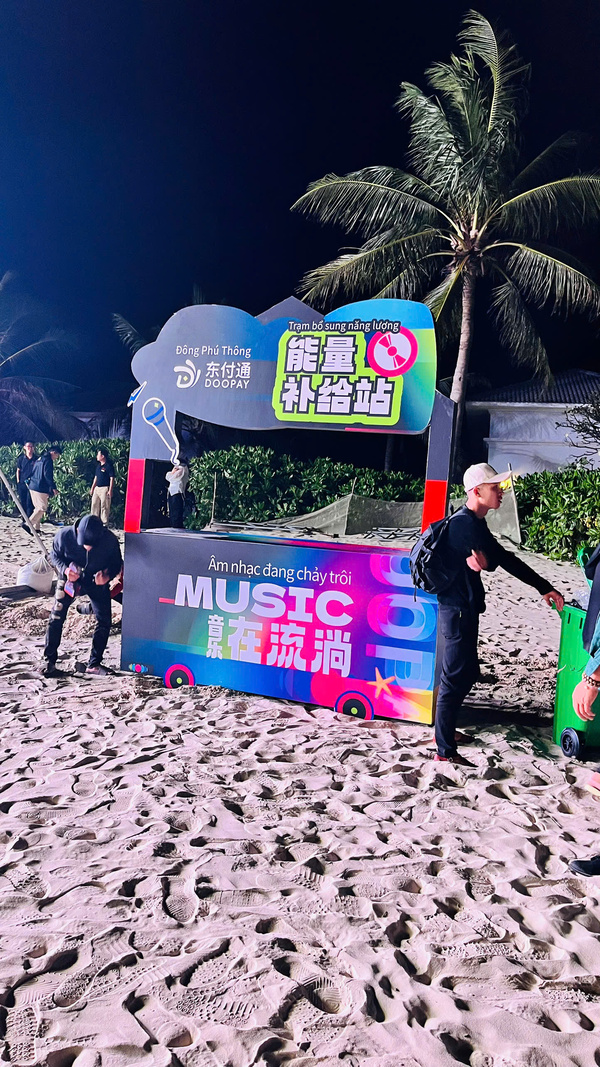 Thiết kế và thi công bảng hiệu quảng cáo