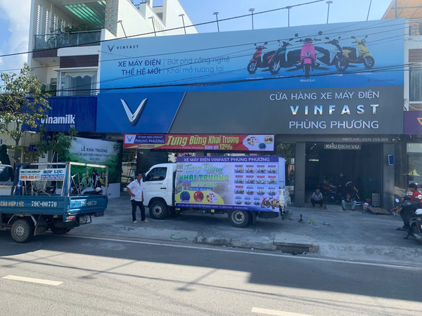 Thiết kế và thi công bảng hiệu quảng cáo