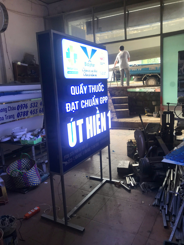 Thiết kế và thi công bảng hiệu quảng cáo