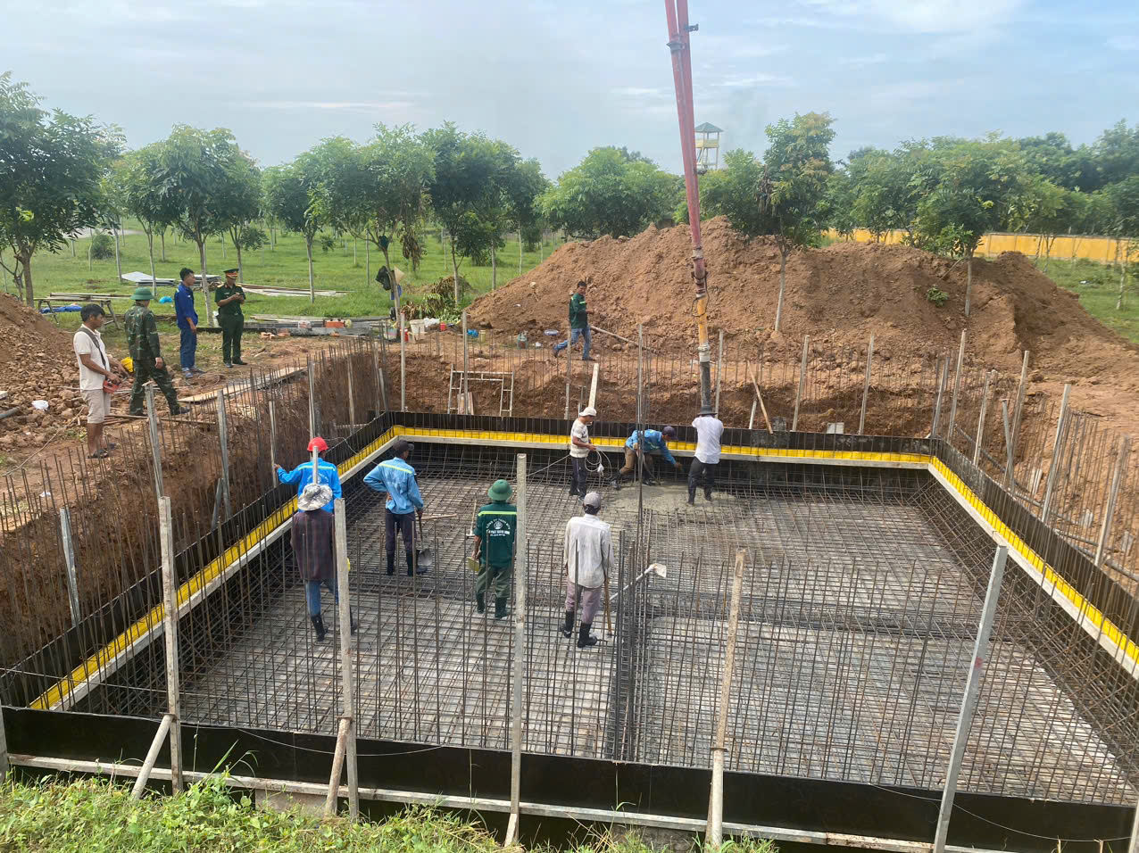 Dự án xây dựng khu quân đội