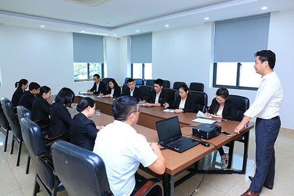Công ty Tôn Việt Pháp
