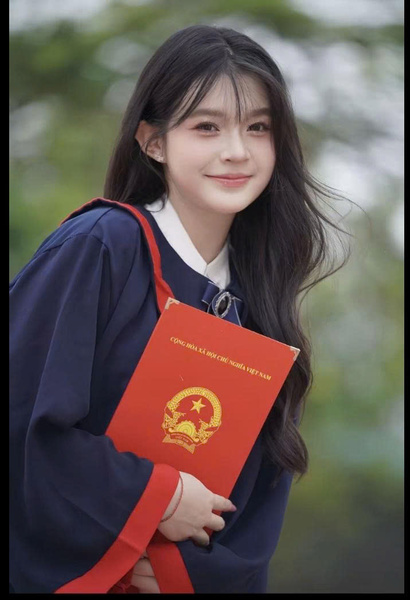 Đồng phục tốt nghiệp - Công Ty TNHH Sản Xuất Thương Mại May Mặc Thịnh Phát