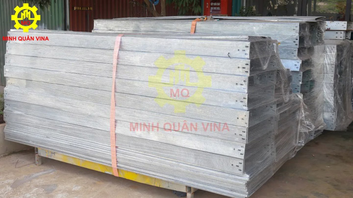 Máng cáp mạ nhúng nóng