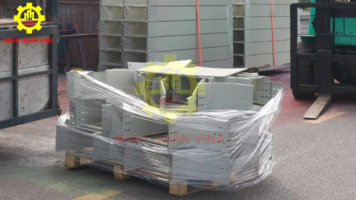 Phụ kiện thang máng cáp