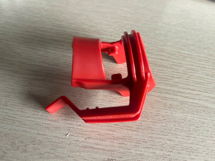 Sản phẩm nhựa gia công hãng Takagi