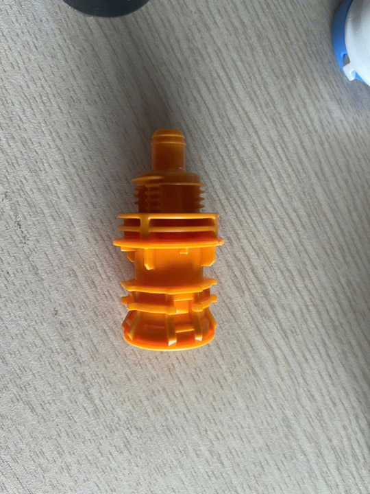 Sản phẩm nhựa gia công hãng Takagi