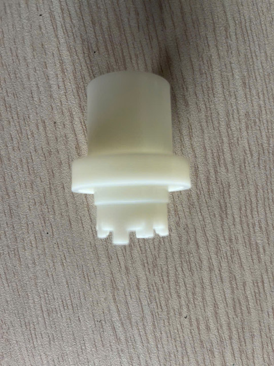 Sản phẩm nhựa gia công hãng Takagi