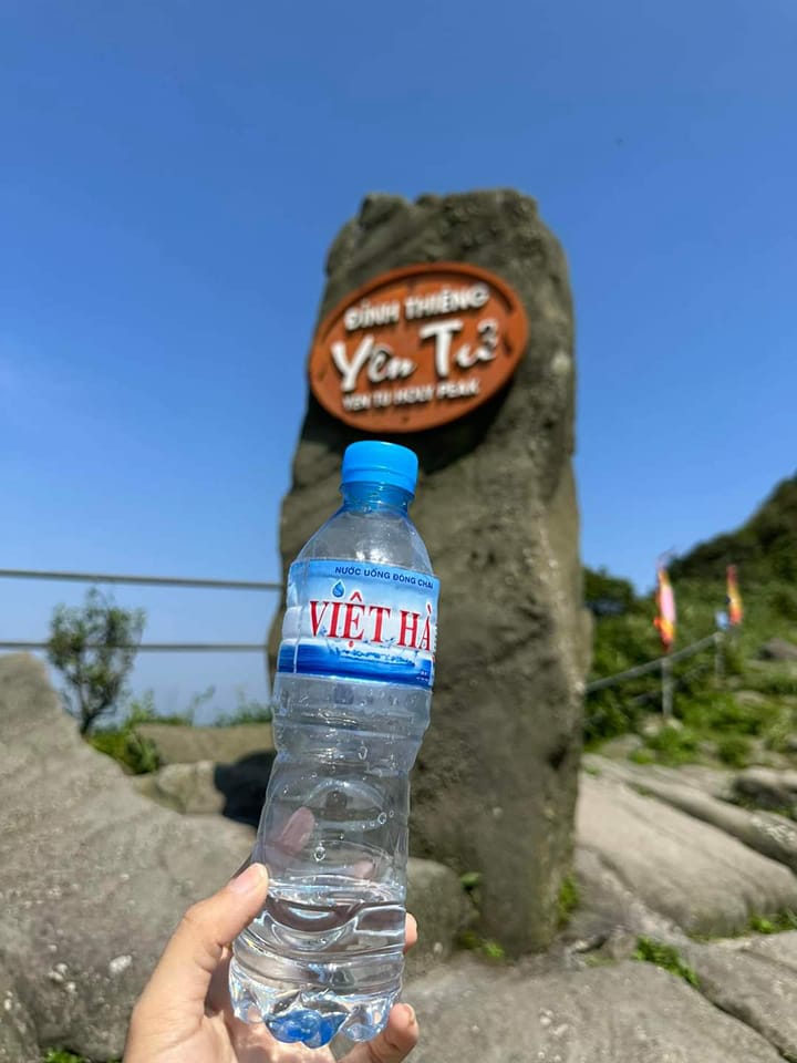 Nước đóng chai Việt Hà