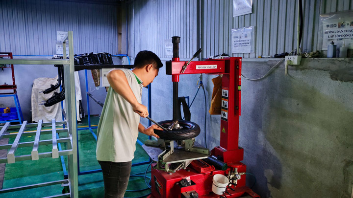 Dây chuyền sản xuất xe điện DXMIT