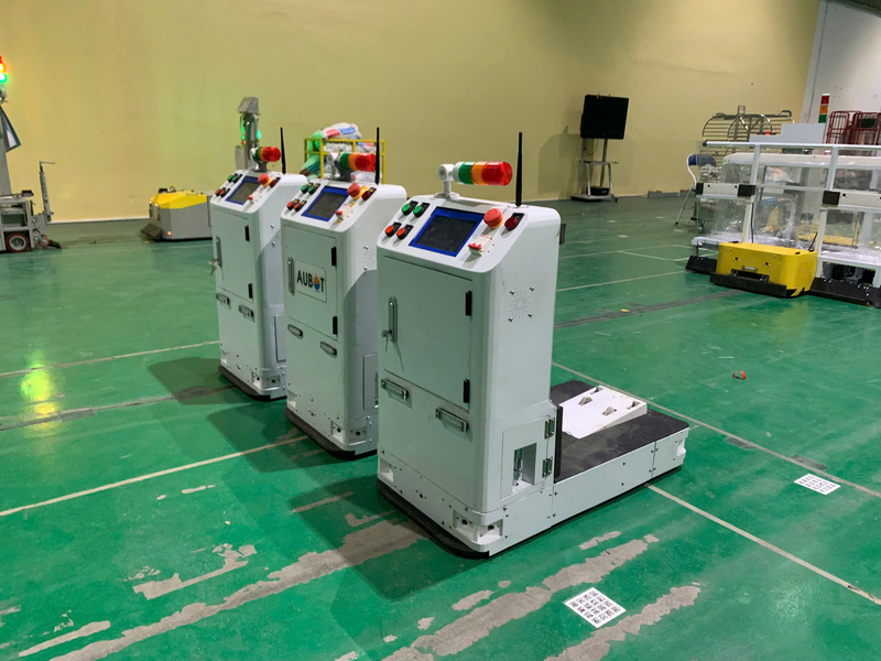 AGV CM200 trong thực tế - Tự Động Hóa Và Robotics Aubot - Công Ty Cổ Phần Tự Động Hóa Và Robotics Aubot