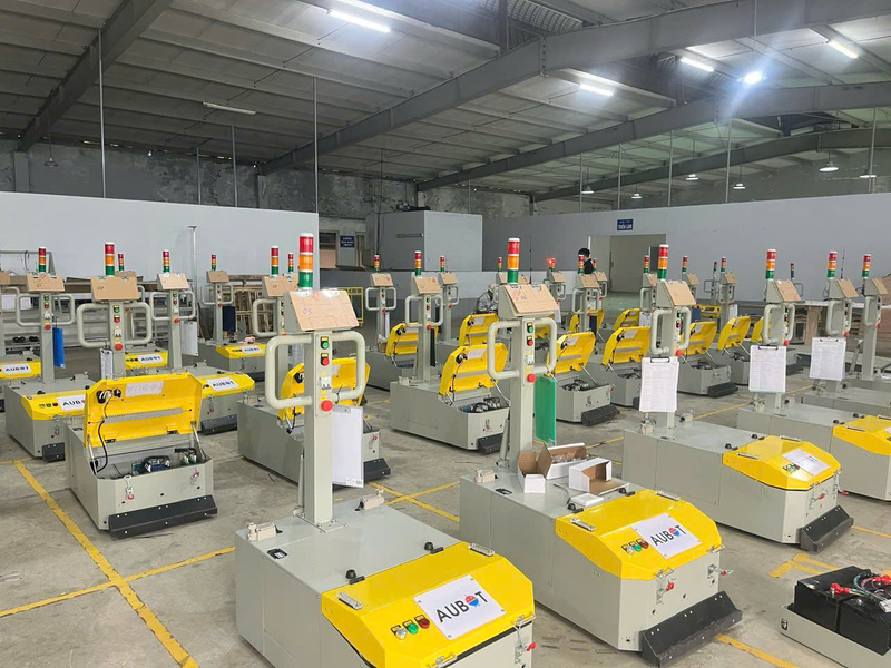 Đội AGV T500 - Tự Động Hóa Và Robotics Aubot - Công Ty Cổ Phần Tự Động Hóa Và Robotics Aubot