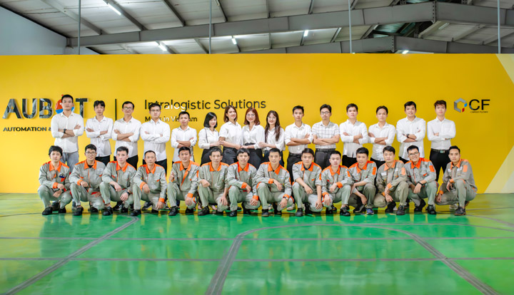 Tập thể nhân viên công ty Aubot - Tự Động Hóa Và Robotics Aubot - Công Ty Cổ Phần Tự Động Hóa Và Robotics Aubot