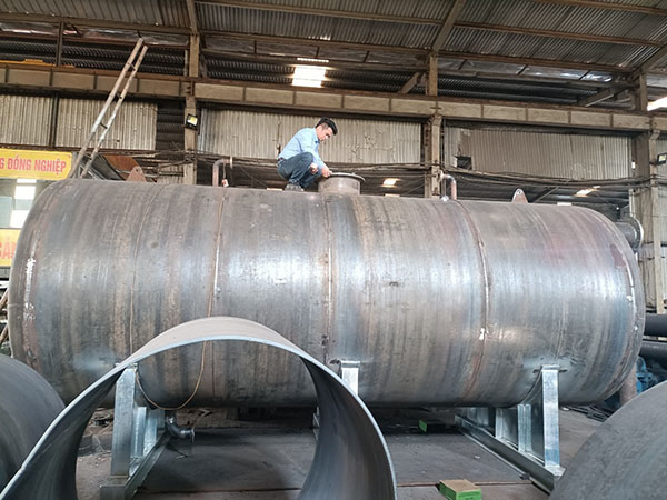 Gia công, chế tạo bồn bể công nghiệp theo yêu cầu