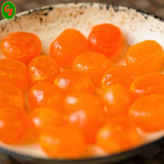 Lòng đỏ trứng muối