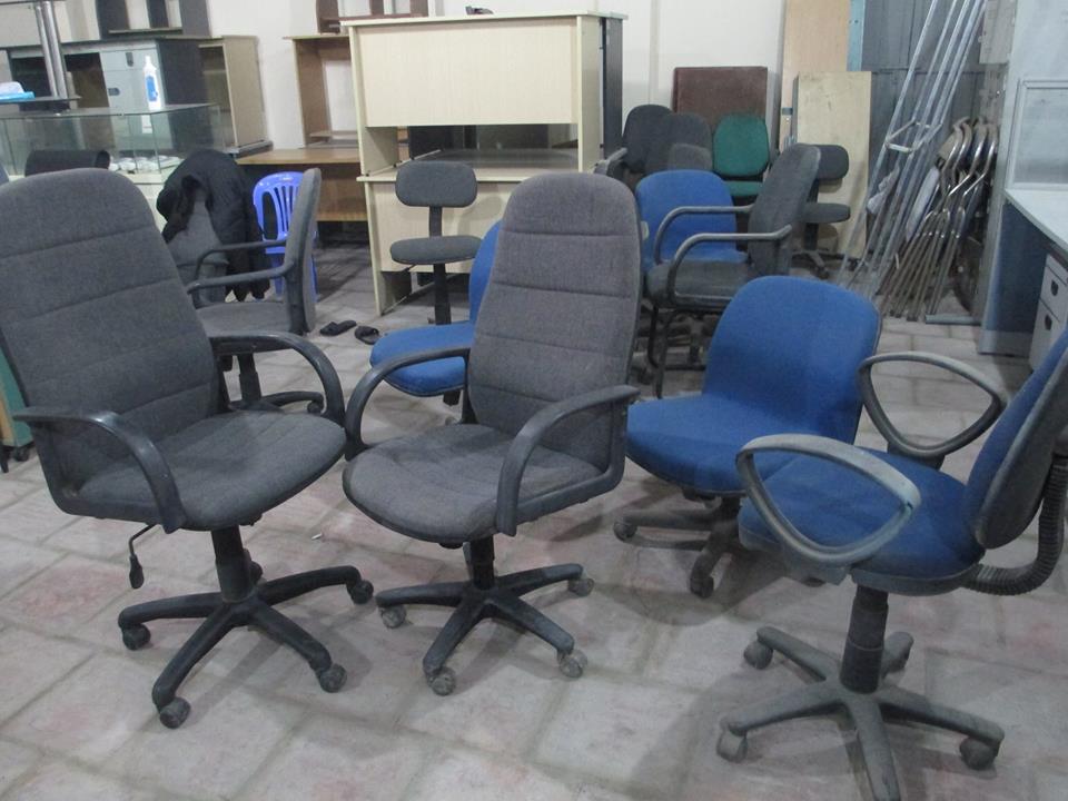 Thu mua bàn ghế văn phòng