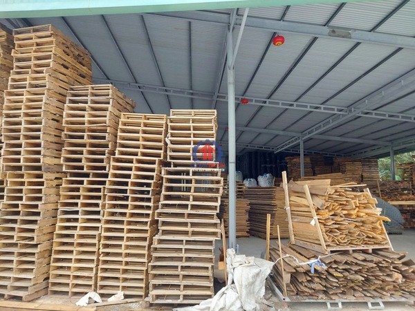 Gia công pallet gỗ