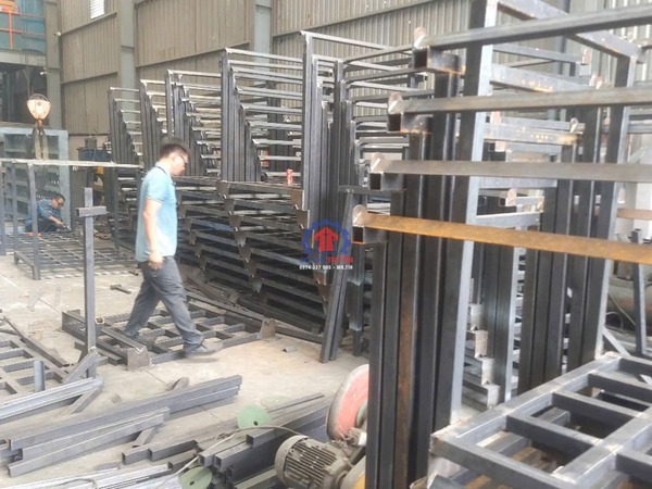 Gia công pallet sắt
