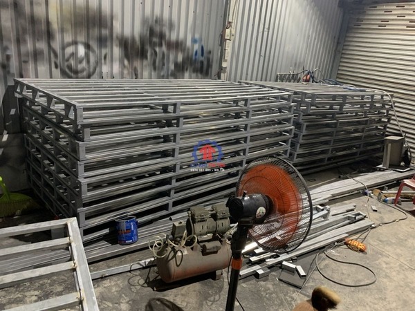 Gia công pallet sắt
