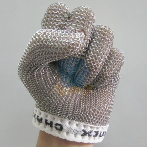 Găng tay chống cắt