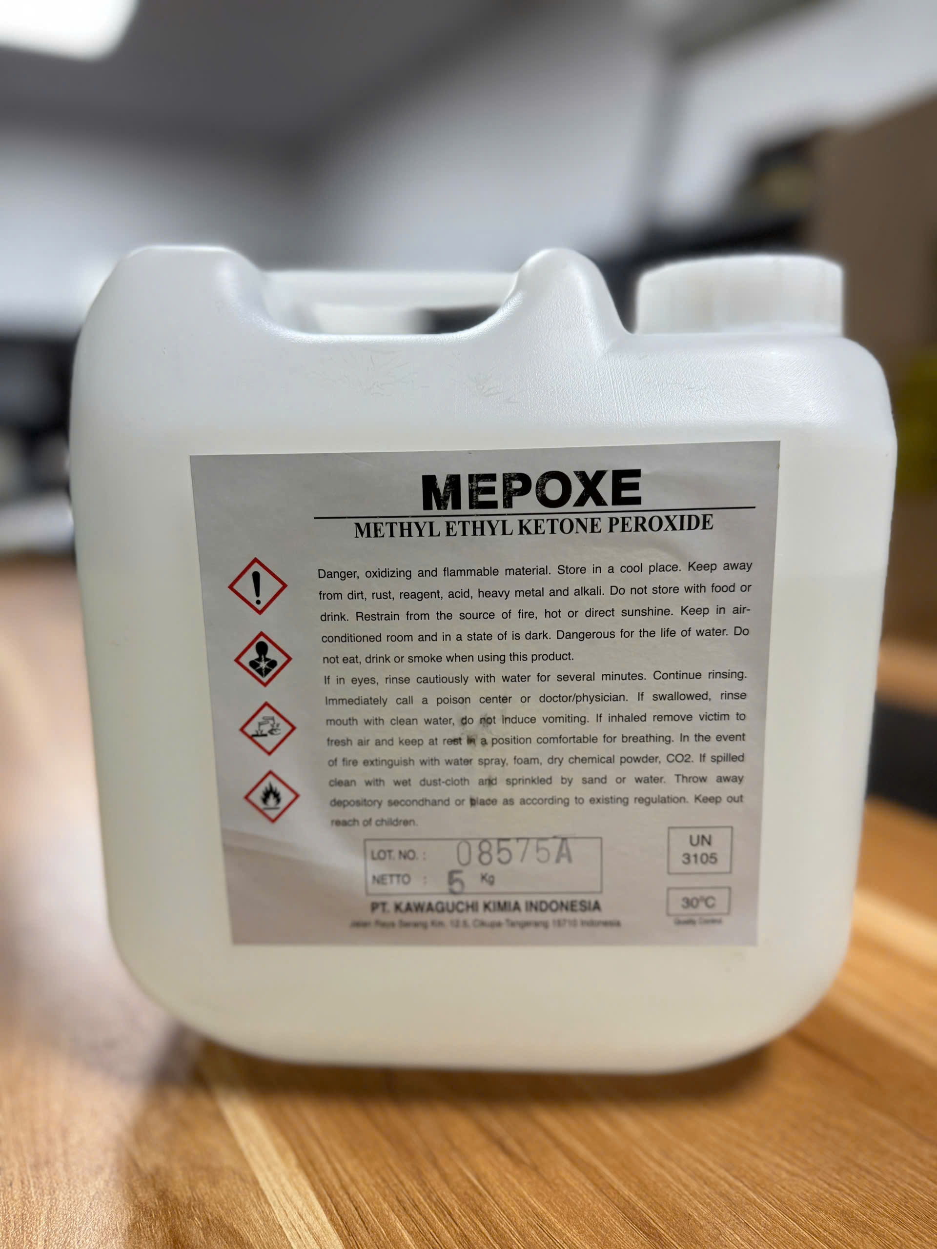 Butanox Indonesia, Bỉ V388