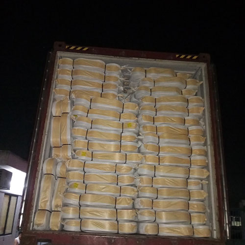 Hàng đóng container xuất khẩu - Sợi Lê Việt - Công Ty TNHH Sản Xuất Thương Mại Bông Sợi Lê Việt