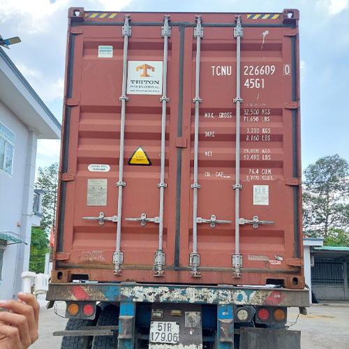 Hàng đóng container xuất khẩu - Sợi Lê Việt - Công Ty TNHH Sản Xuất Thương Mại Bông Sợi Lê Việt