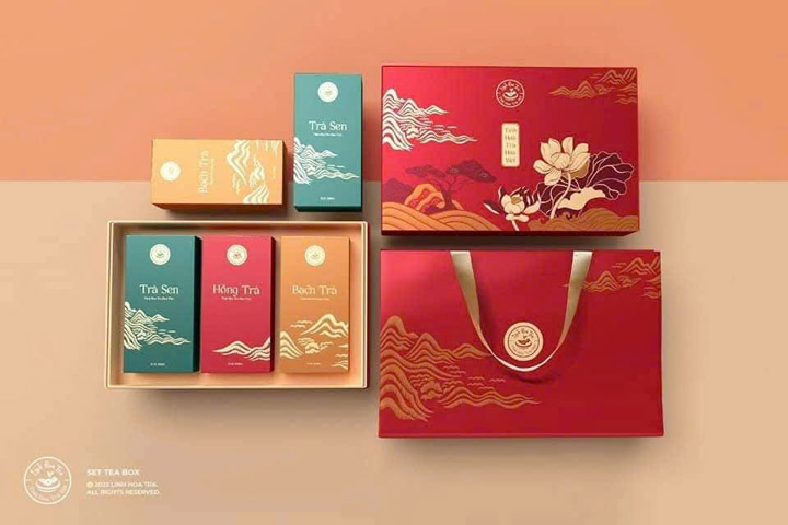 Set trà hộp đỏ biếu tặng - Linh Hoa Trà  - Công Ty TNHH Tư Vấn Dịch Vụ Và Thương Mại Văn Lê