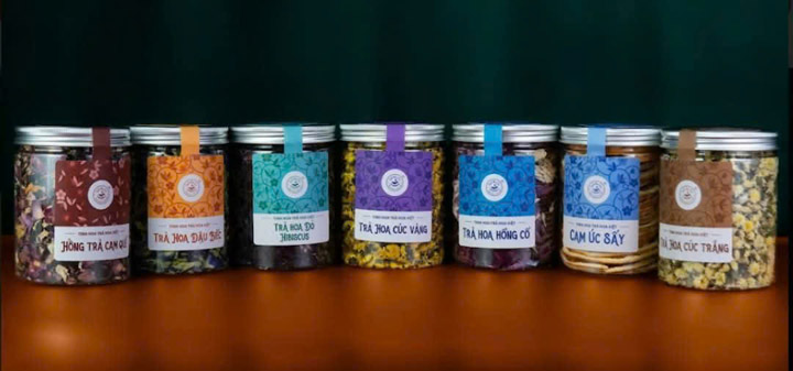 Set trà - Linh Hoa Trà  - Công Ty TNHH Tư Vấn Dịch Vụ Và Thương Mại Văn Lê