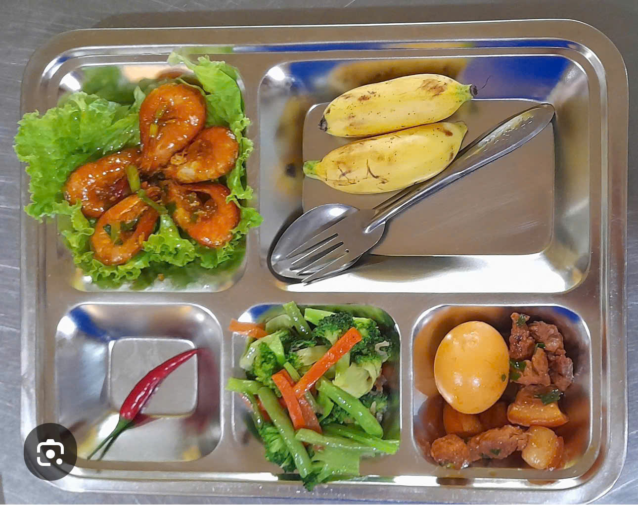 Suất ăn công nghiệp