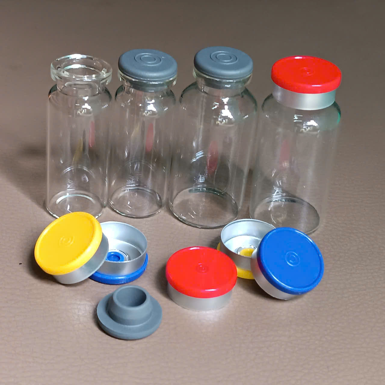 Chai lọ thủy tinh