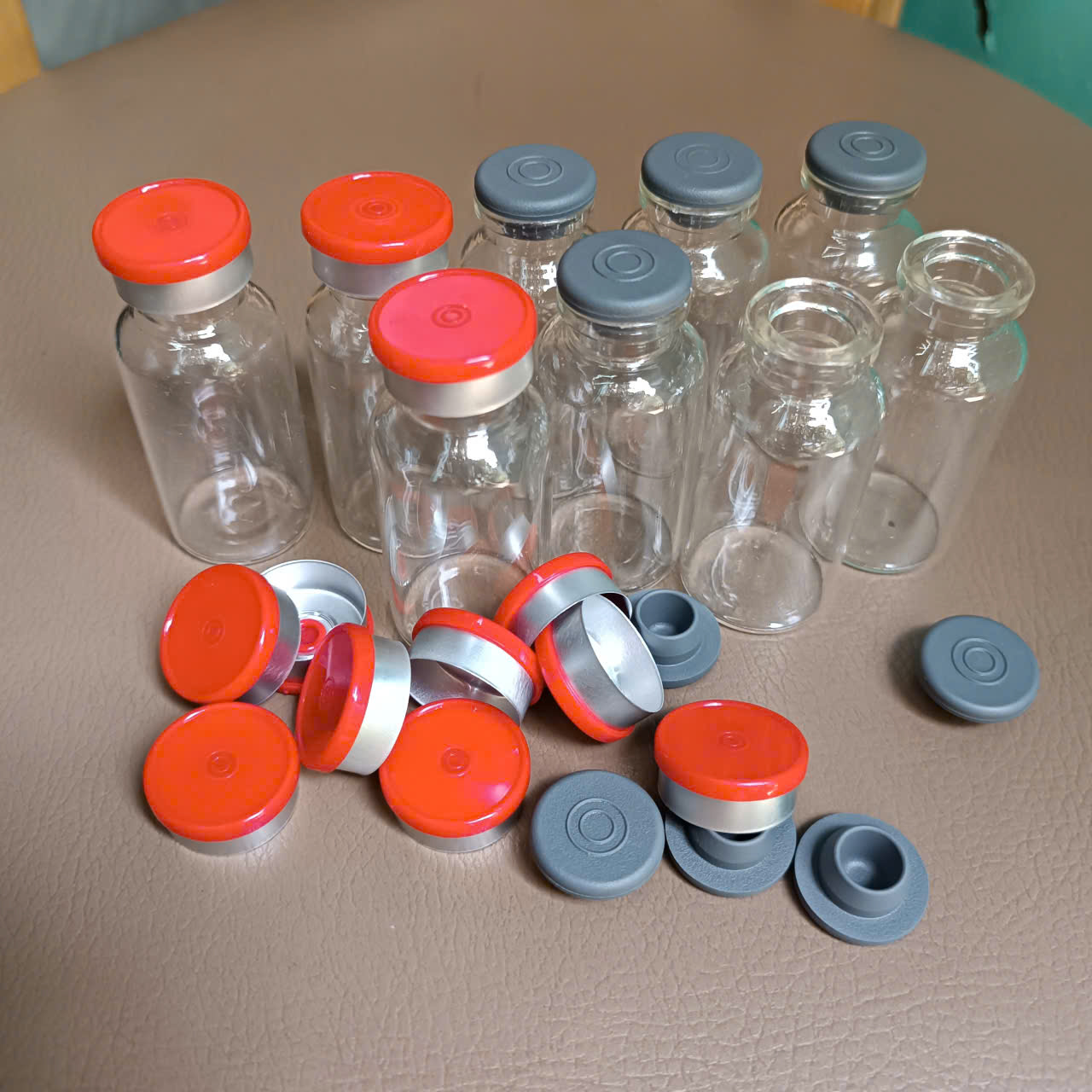 Chai lọ thủy tinh