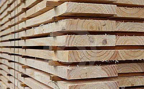Gỗ thông xẻ sấy
