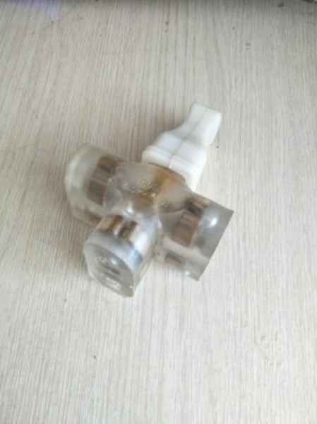 Ổ điện không vỡ