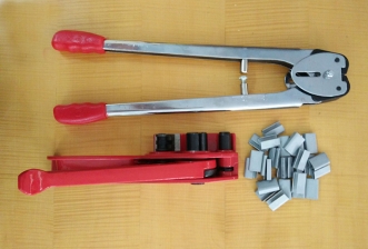 Dụng cụ siết dây đai - Thiết Bị Đóng Gói Thanh Bình - Công Ty TNHH Thương Mại Chế Biến Thuỷ Sản Thanh Bình