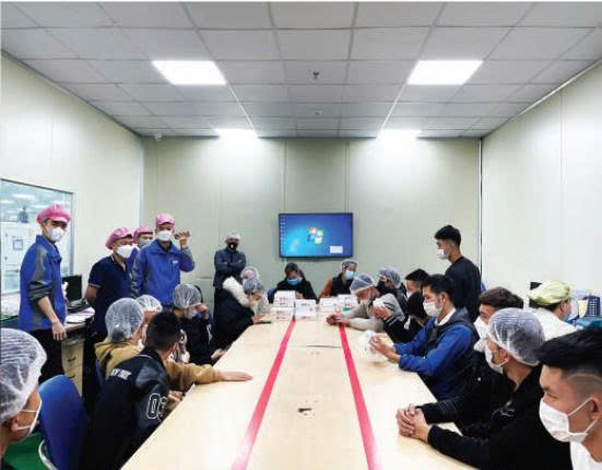 Dịch vụ môi giới lao động