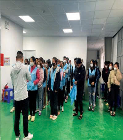 Dịch vụ môi giới lao động