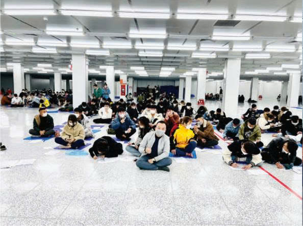 Dịch vụ môi giới lao động