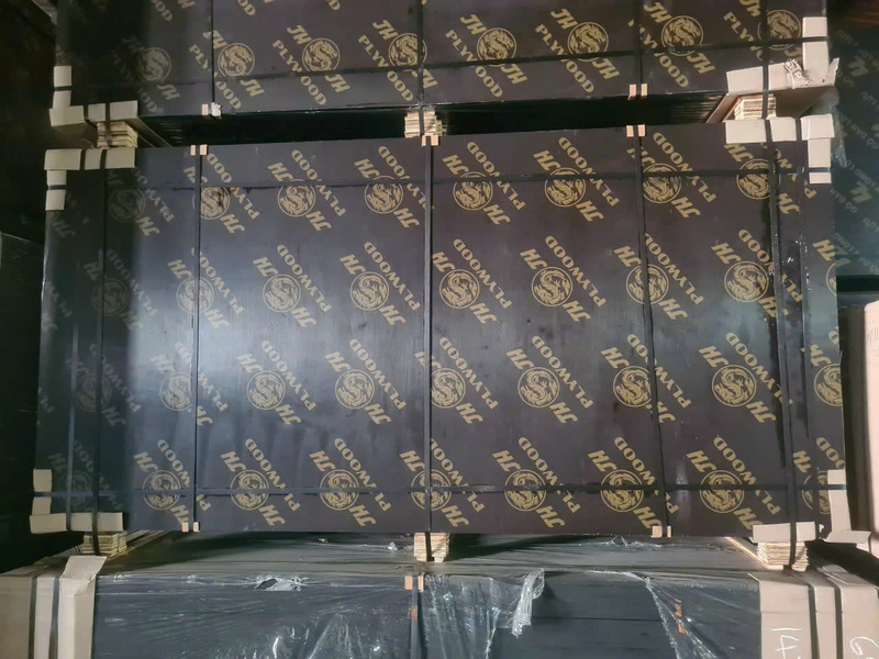 Hình ảnh thực tế Đạt Việt Plywood