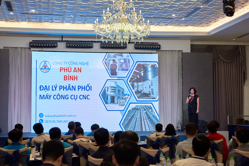 Hình ảnh giao lưu, hợp tác