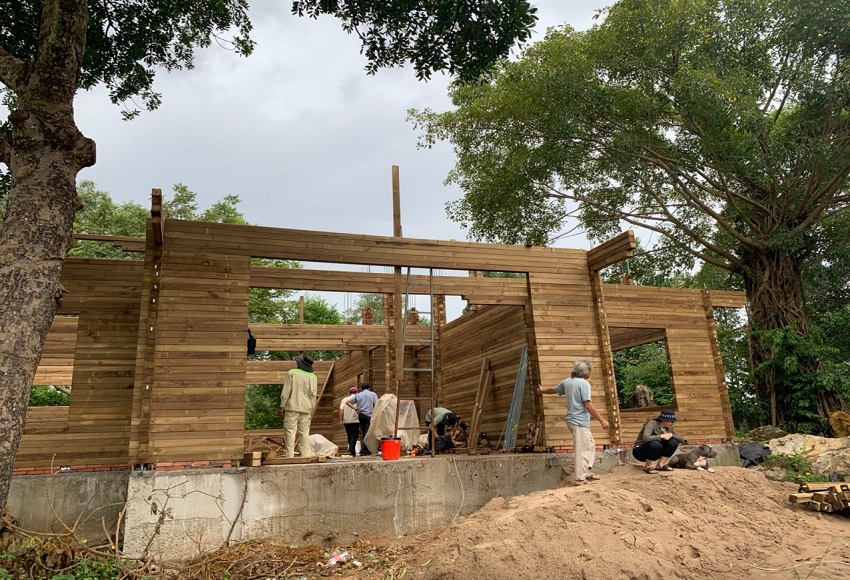 Hình ảnh thi công Nhà Gỗ Vina - Nhà Gỗ Vina - Công Ty Cổ Phần XNK Al Metal