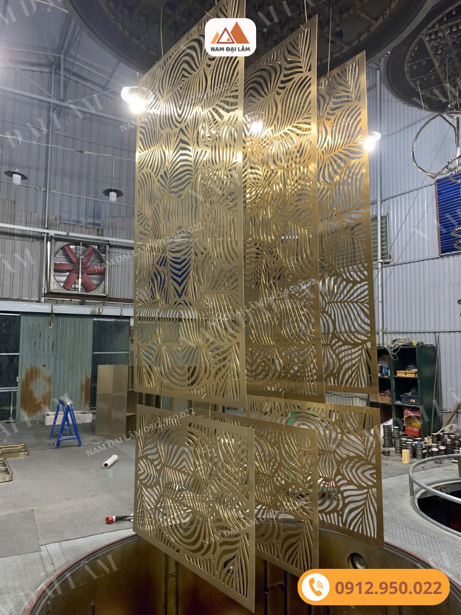 Khung vách ngăn inox - Công Ty TNHH Sản Xuất Và Thương Mại Nam Đại Lâm