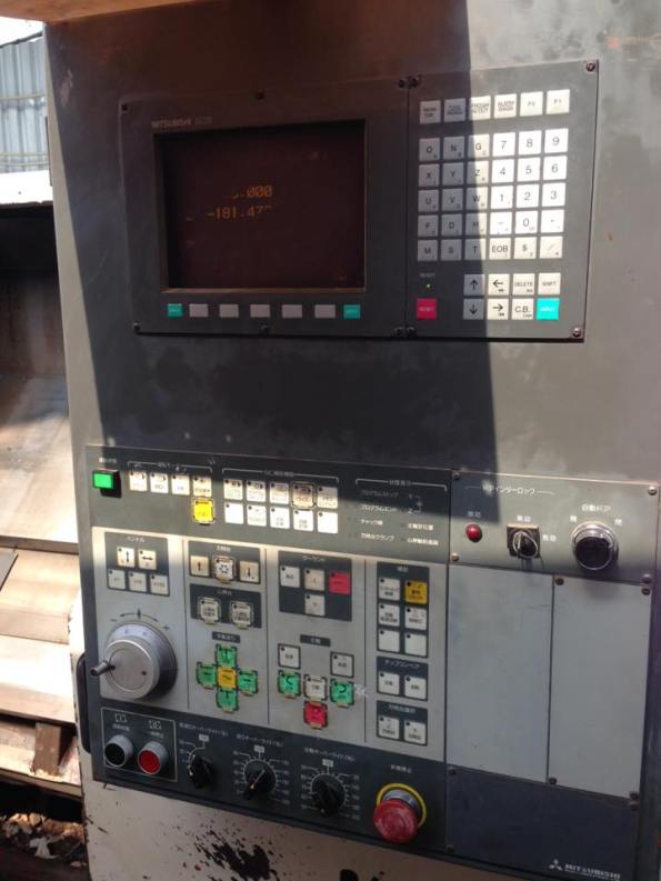 Máy tiện CNC