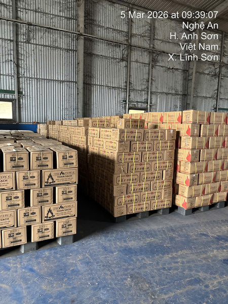 Than vuông xuất khẩu Nhật