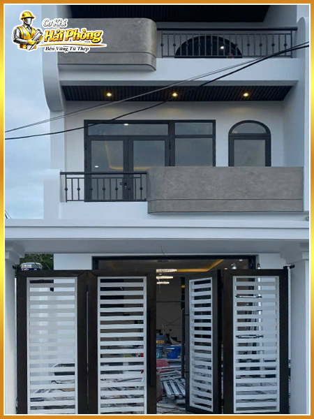 Cổng sắt nhà phố