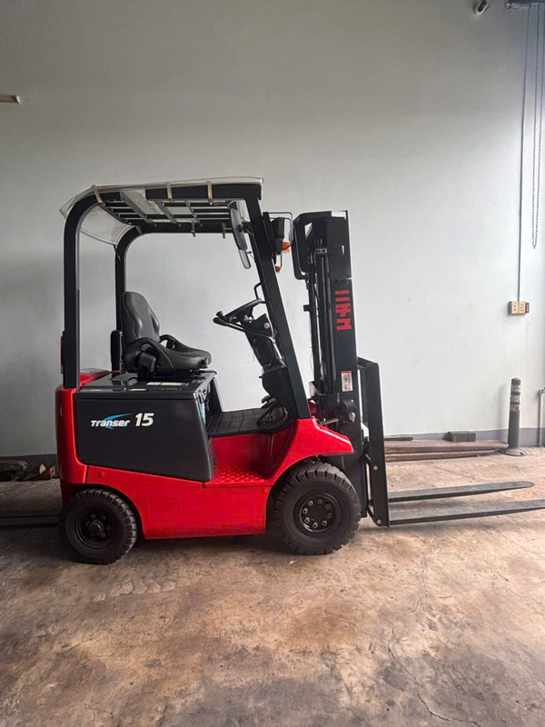 Xe nâng đã qua sử dụng