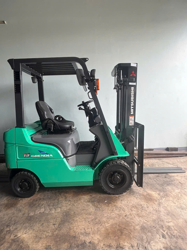 Xe nâng đã qua sử dụng