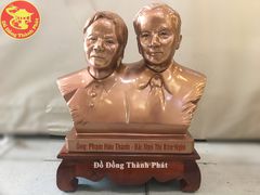 Tượng chân dung 2 ông bà