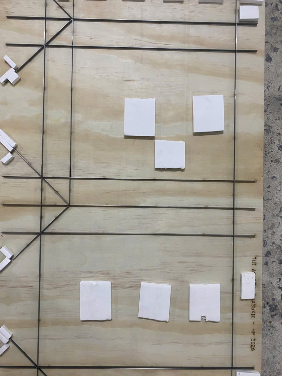 Khuôn bế CNC laser - Khuôn Bế AZ Solution - Công Ty Cổ Phần AZ Solution Hà Nội