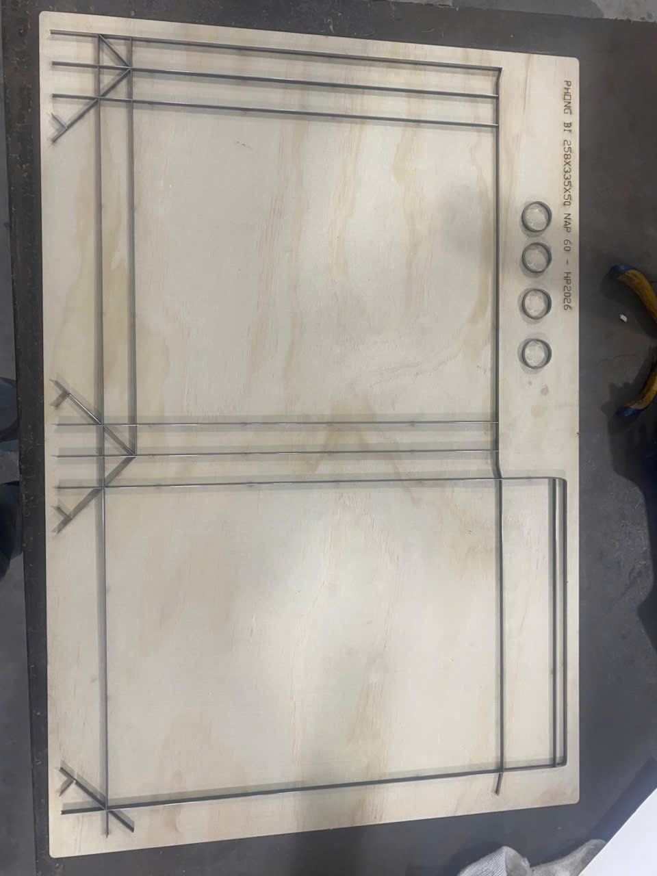 Khuôn bế CNC laser - Khuôn Bế AZ Solution - Công Ty Cổ Phần AZ Solution Hà Nội