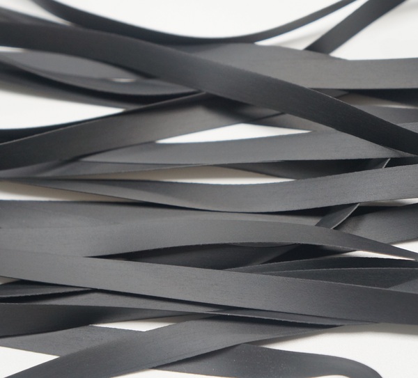 Elastic rubber tape